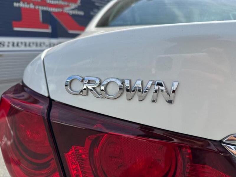 CROWN