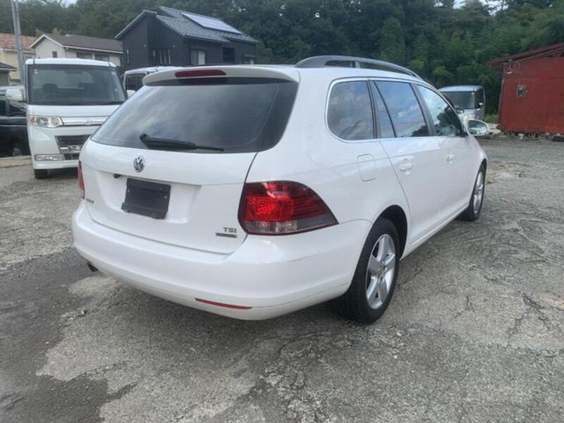GOLF VARIANT