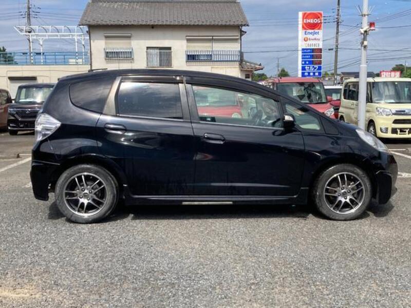 FIT HYBRID