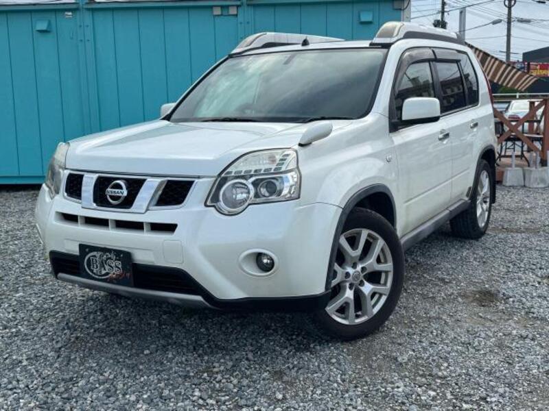 X-TRAIL