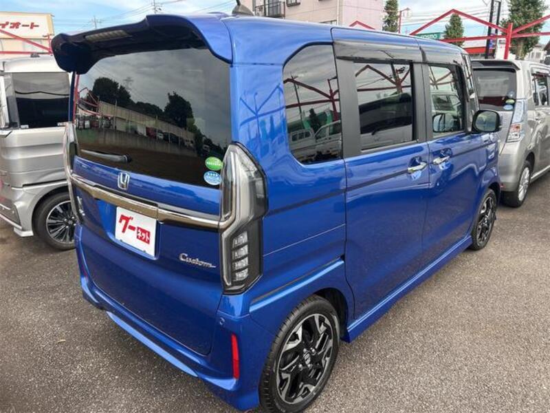 N BOX CUSTOM