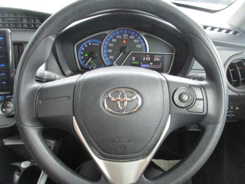 COROLLA FIELDER
