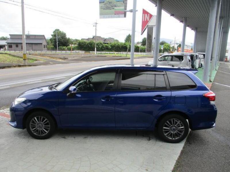 COROLLA FIELDER