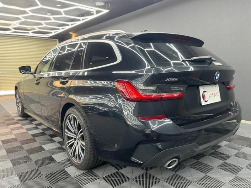 3 SERIES