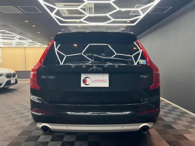 XC90