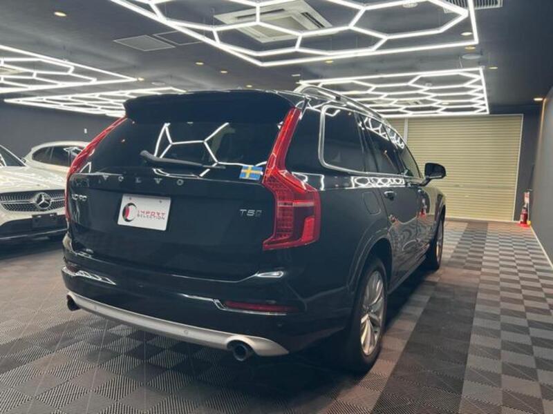 XC90