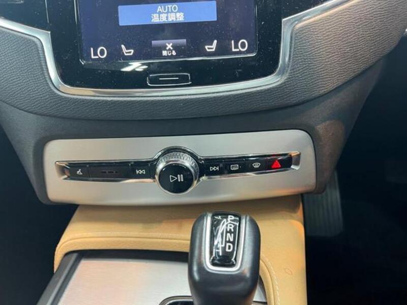 XC90