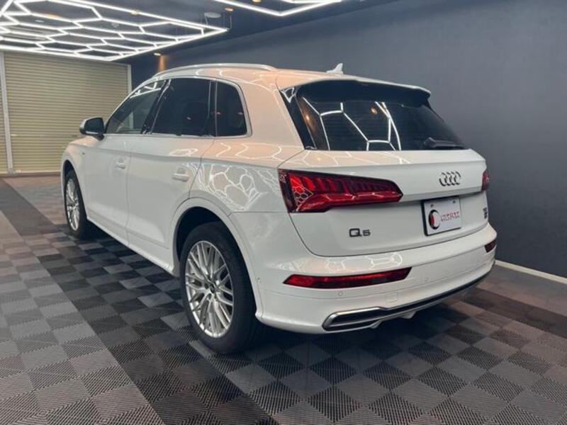 Q5