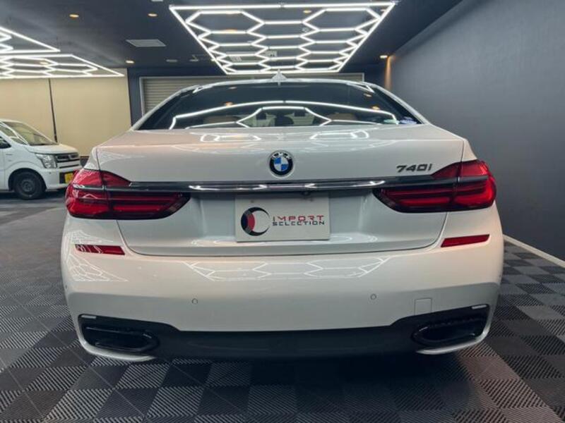 7 SERIES