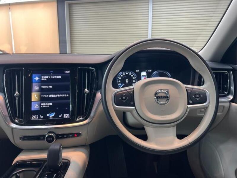 V60