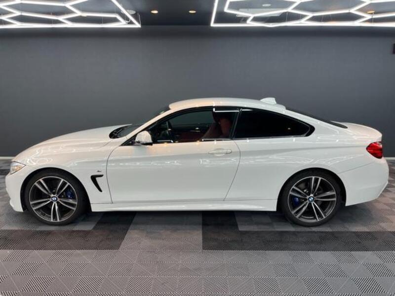 4 SERIES
