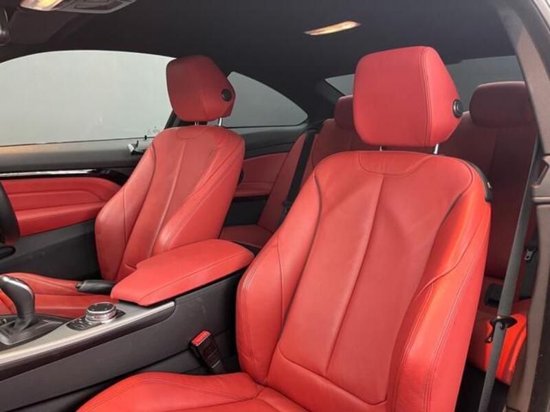 4 SERIES