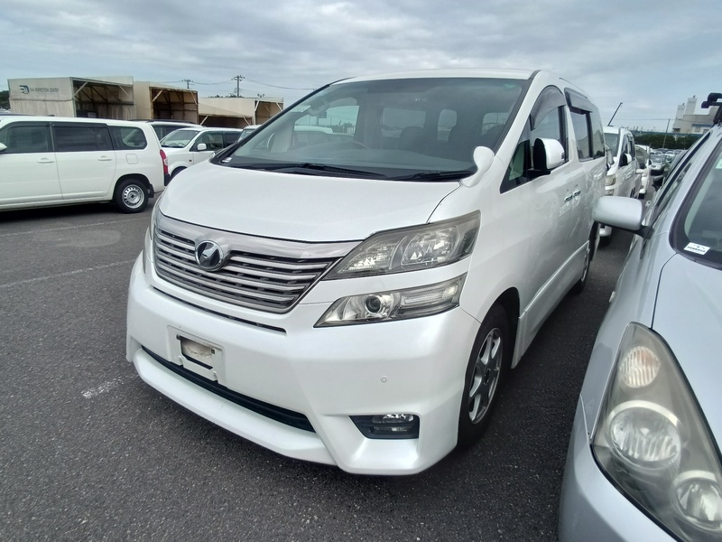 TOYOTA VELLFIRE
