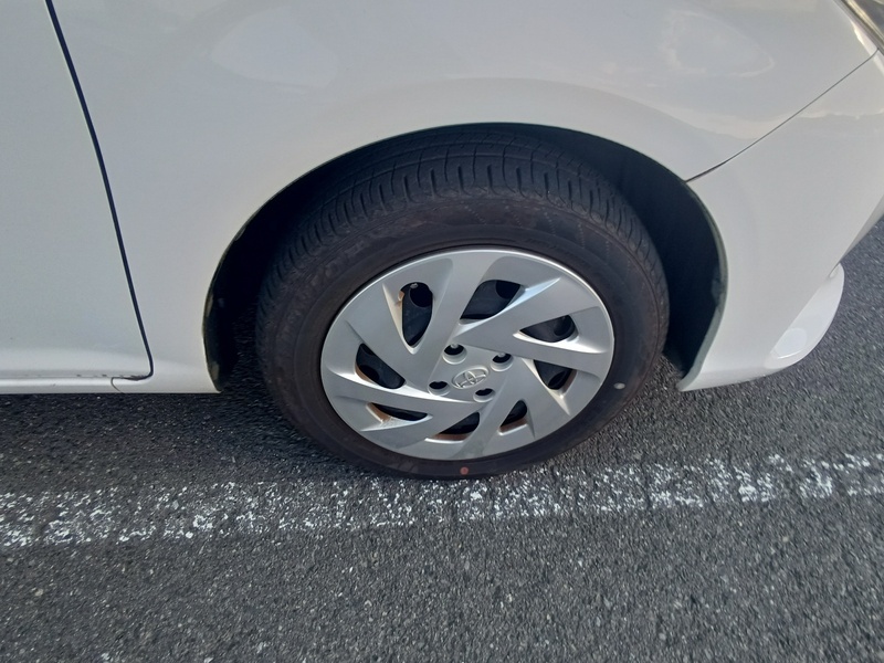 COROLLA AXIO