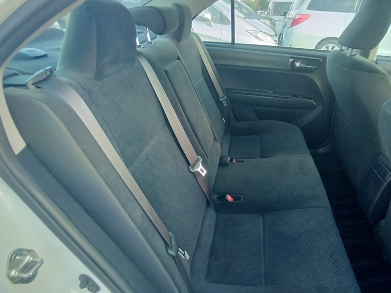 COROLLA AXIO