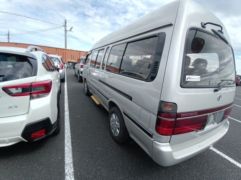 HIACE Wagon