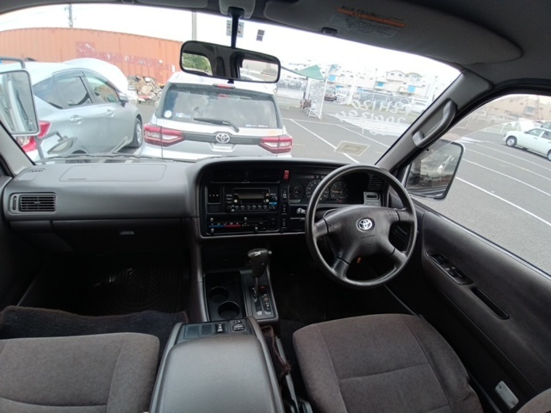 HIACE Wagon