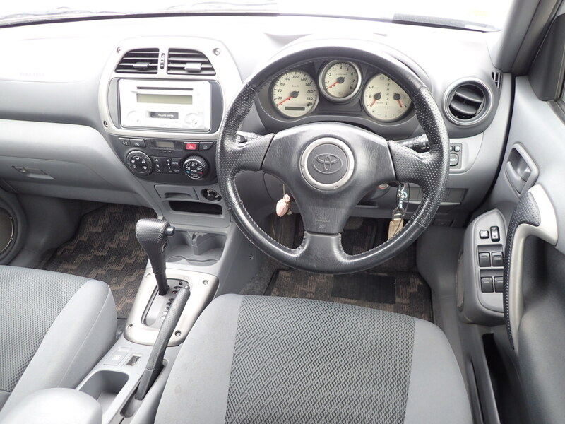 RAV4