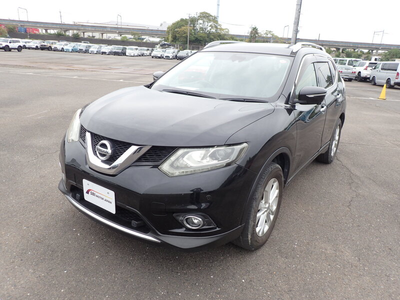 X-TRAIL-0