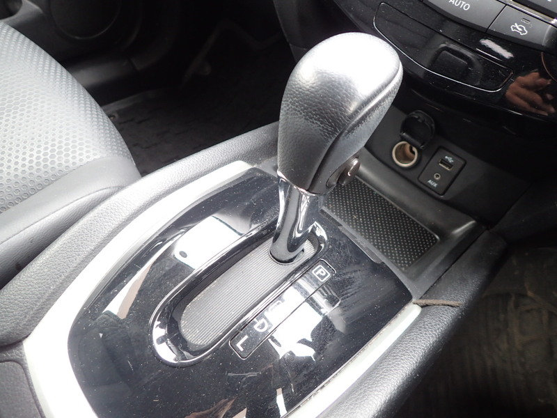 X-TRAIL