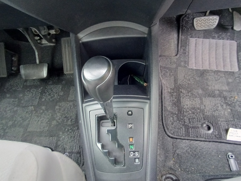 COROLLA AXIO