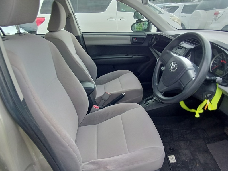 COROLLA AXIO