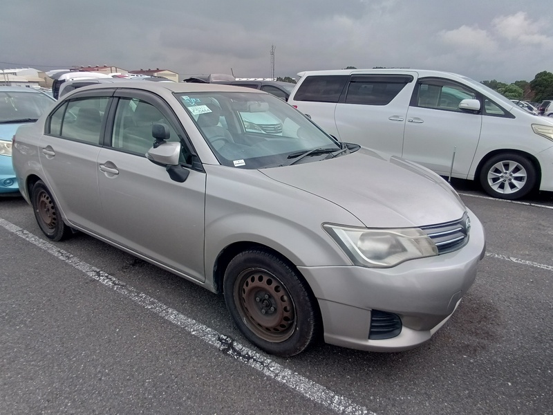 COROLLA AXIO