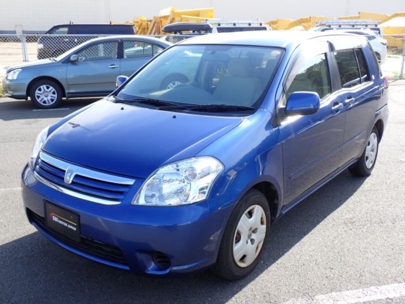 TOYOTA RAUM
