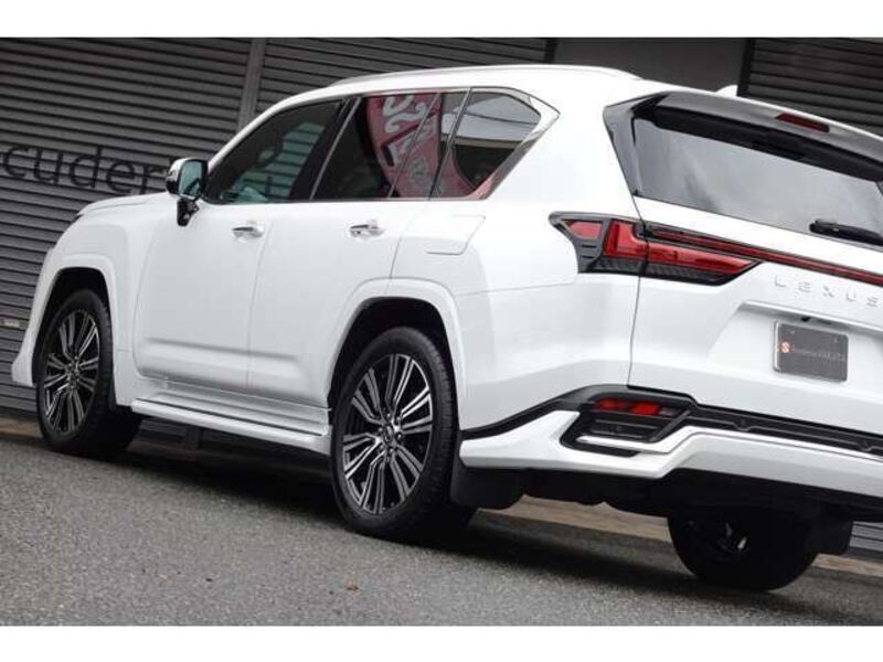 LX