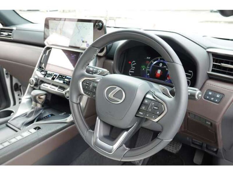 LX