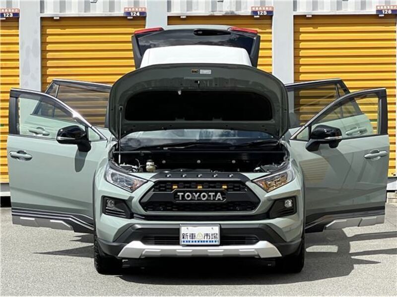 RAV4