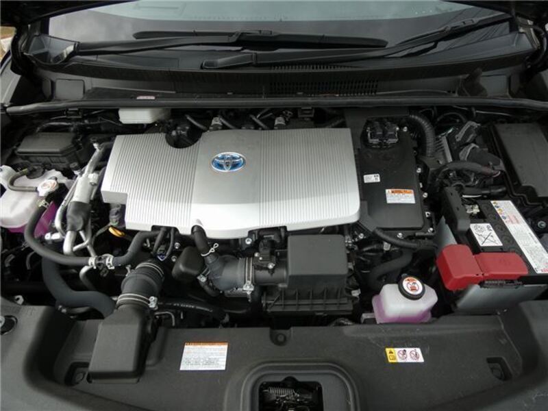 PRIUS PHV