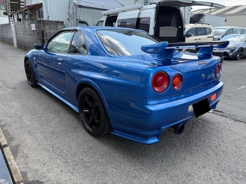SKYLINE