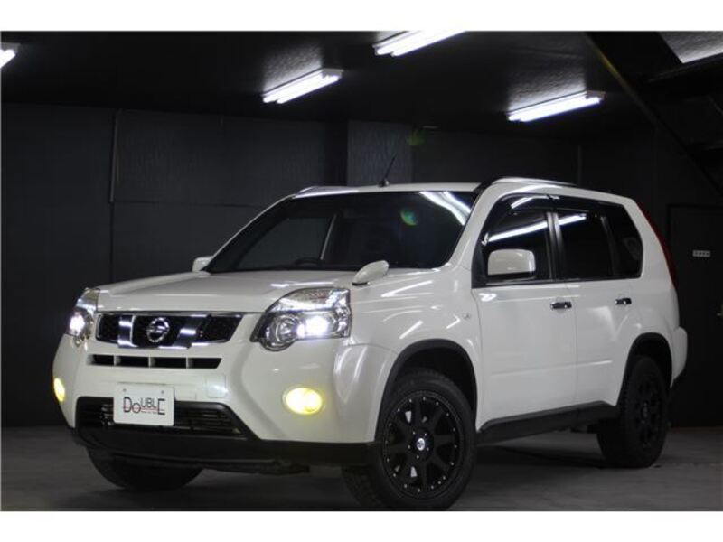 X-TRAIL