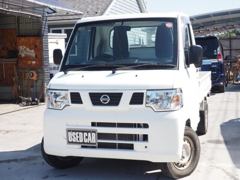 NISSAN CLIPPER TRUCK