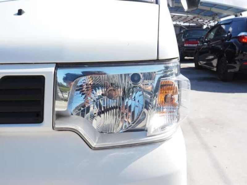 CLIPPER TRUCK