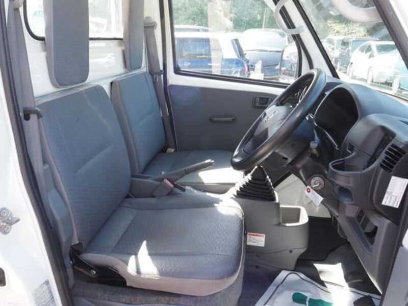 CLIPPER TRUCK
