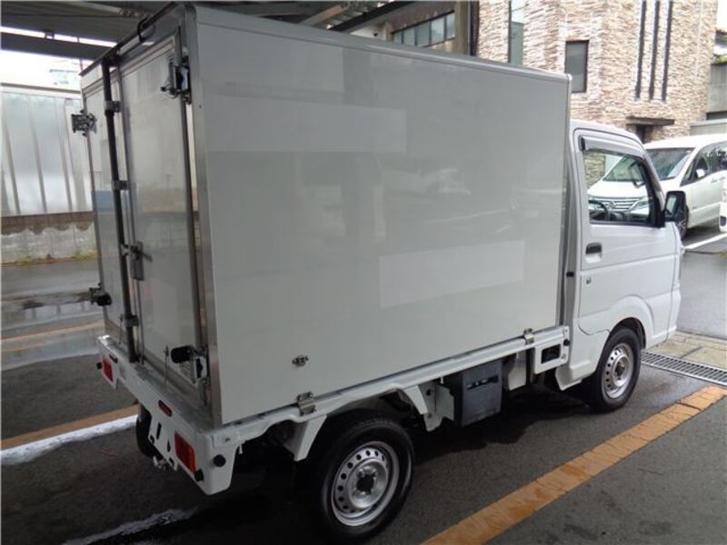 CARRY TRUCK