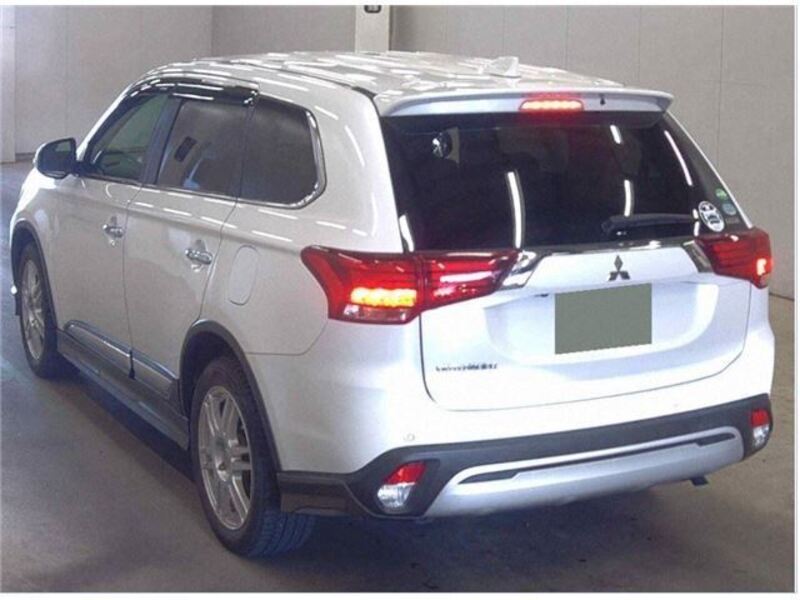 OUTLANDER