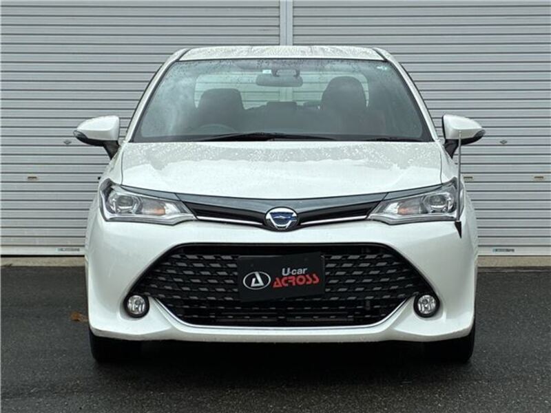 COROLLA AXIO