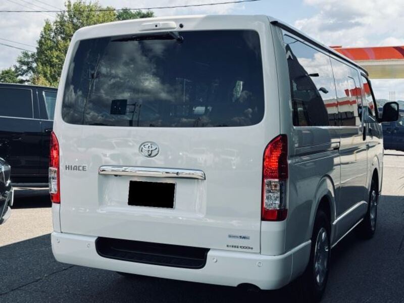 HIACE