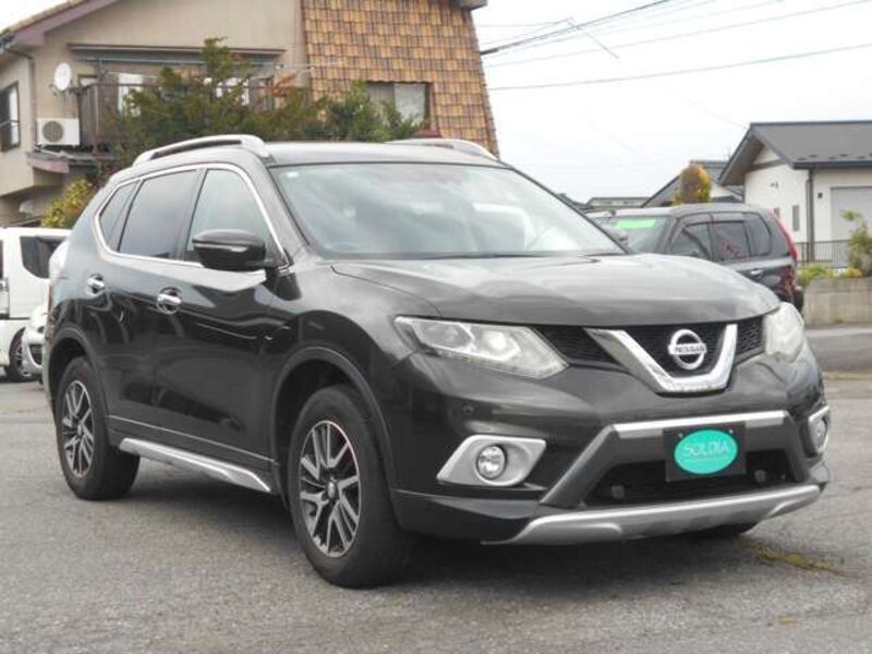 X-TRAIL