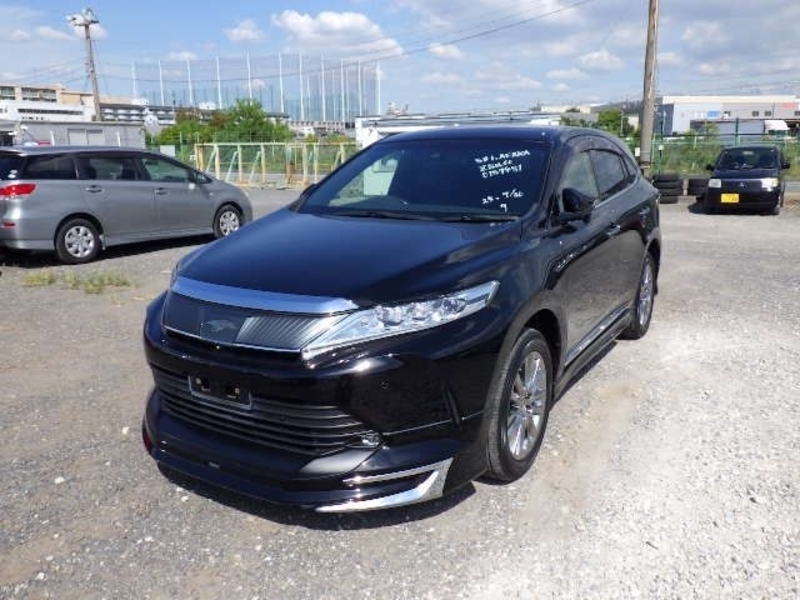 TOYOTA HARRIER