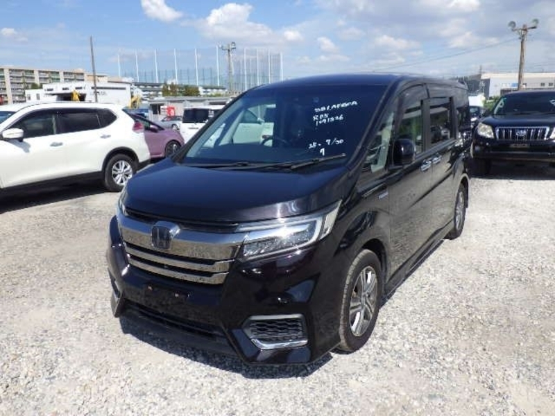 HONDA STEPWAGON SPADA