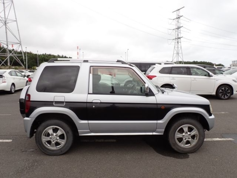 PAJERO MINI