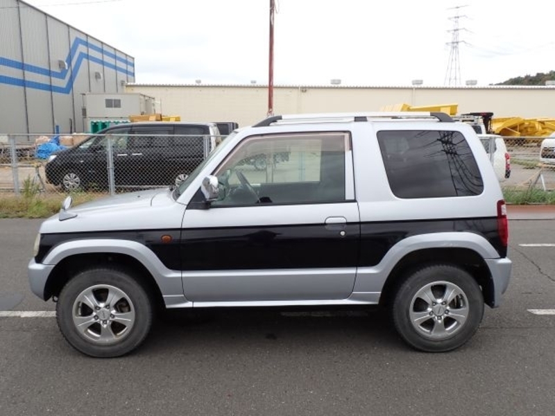 PAJERO MINI