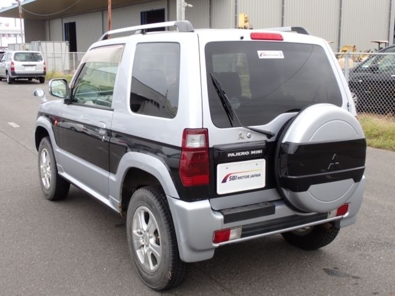 PAJERO MINI