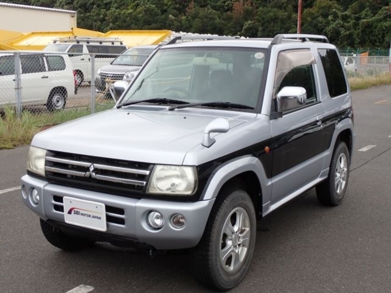 MITSUBISHI PAJERO MINI