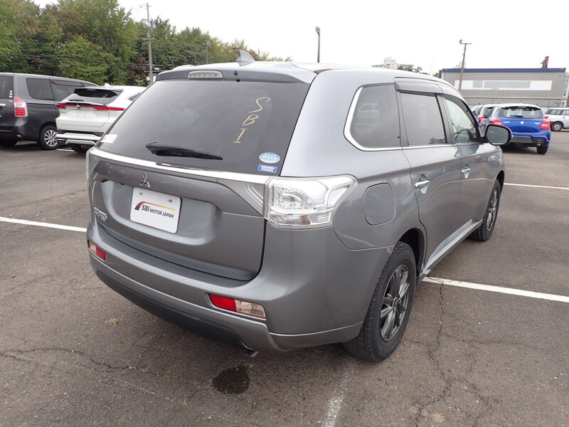 OUTLANDER PHEV