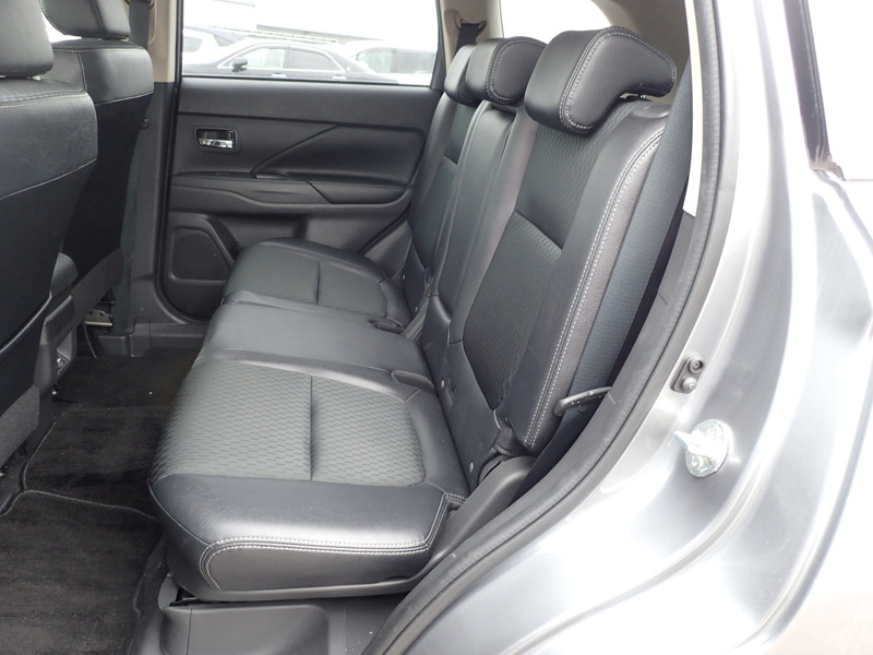 OUTLANDER PHEV